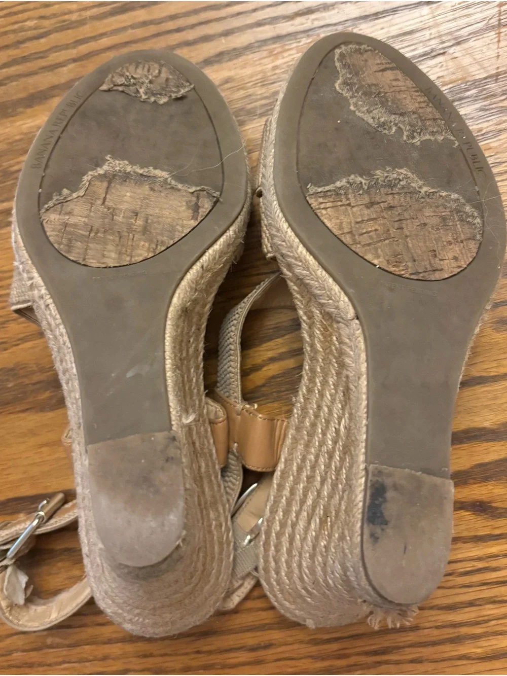 Banana Republic Beige Tan Woven Wedge Sandals